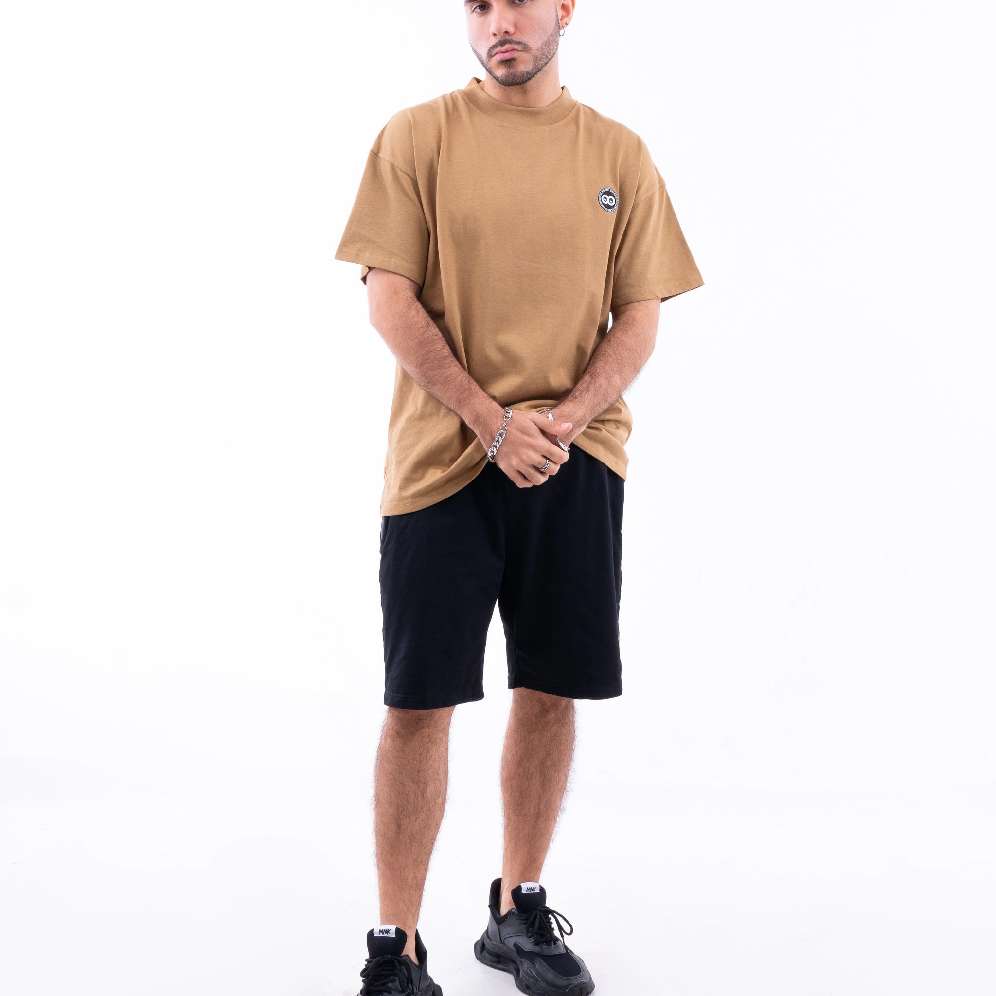 CAMISETA KENDRICK - CAQUI  CLARO